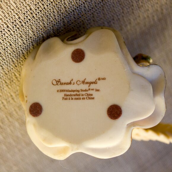 angel statue - Picture 3 of 3